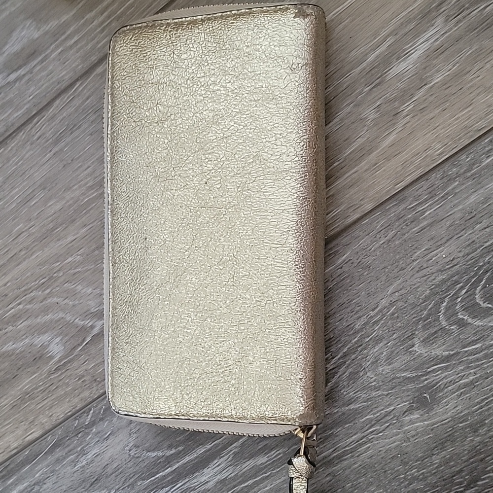 Wallet - Picture 3 of 5